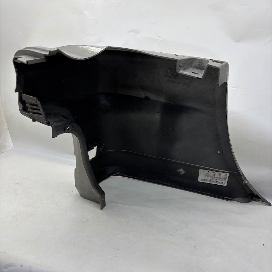 Mercedes Viano 2.1 CDI Arka Sağ Tampon Köşesi A6398805871