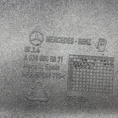 Mercedes Viano 2.1 CDI Arka Sağ Tampon Köşesi A6398805871