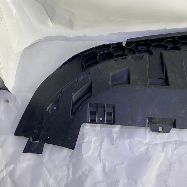 Mercedes Vito W447 Ön Tampon Alt Muhafaza A4478856400