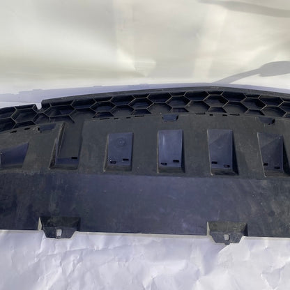 Mercedes Vito W447 Ön Tampon Alt Muhafaza A4478856400