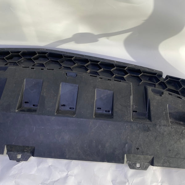 Mercedes Vito W447 Ön Tampon Alt Muhafaza A4478856400