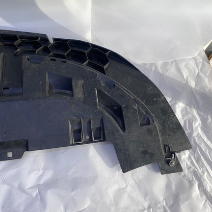Mercedes Vito W447 Ön Tampon Alt Muhafaza A4478856400
