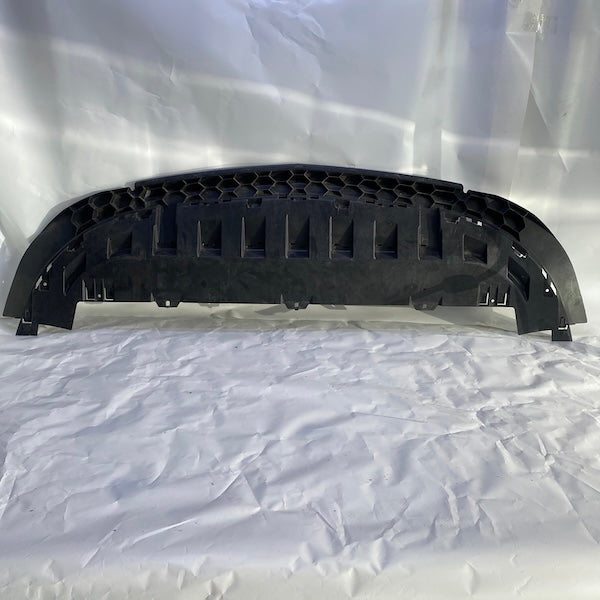 Mercedes Vito W447 Ön Tampon Alt Muhafaza A4478856400