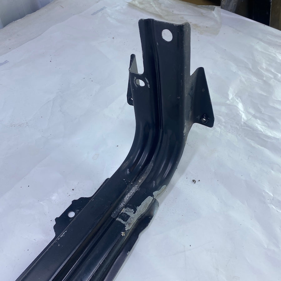 Mercedes Vito W447 Radyatör Alt Saçı A4478800403 2014-2023 Orijinal Çıkma
