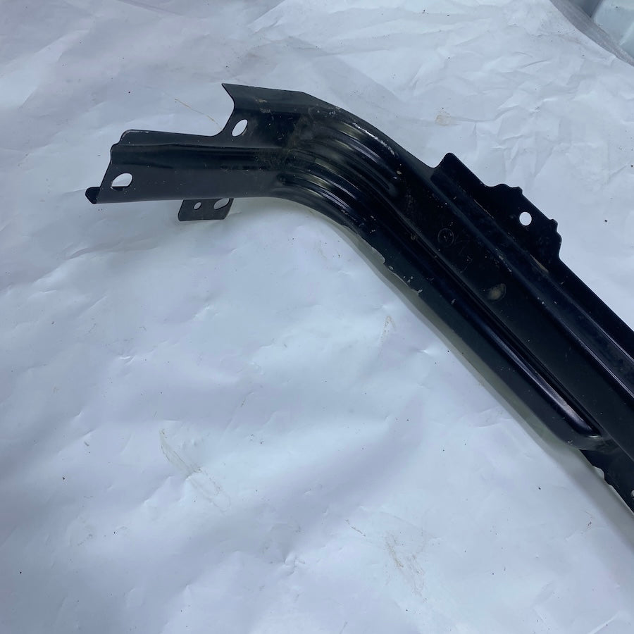 Mercedes Vito W447 Radyatör Alt Saçı A4478800403 2014-2023 Orijinal Çıkma