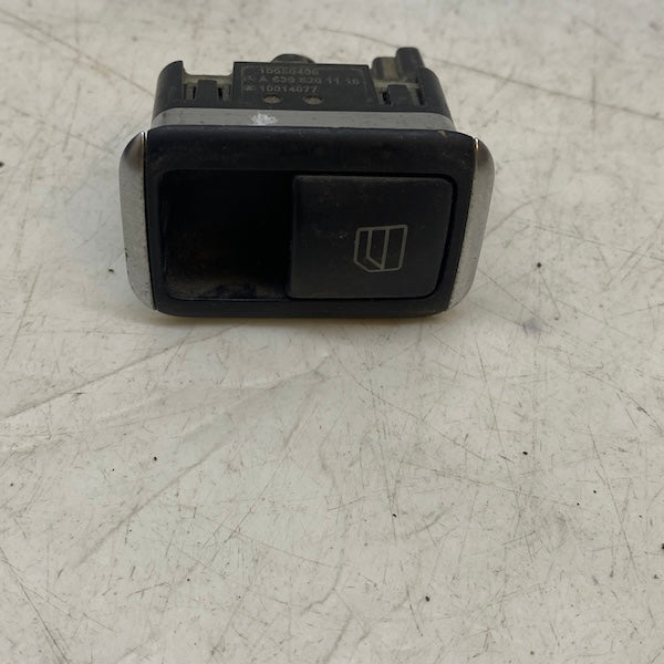 Mercedes Vito W639 Arka Cam Kontrol Düğmesi A6398201110