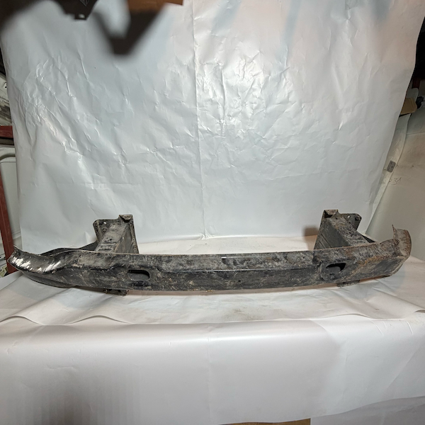 Chevrolet Epica Arka Tampon Demiri Orijinal Çıkma En Uygun Oto Parça