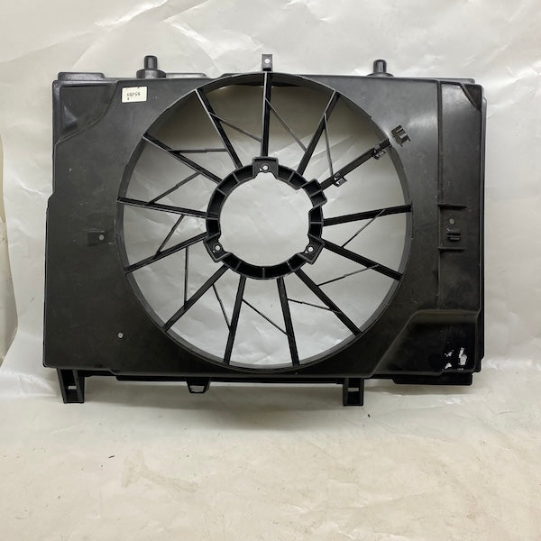 Mercedes W202 SLK R170 Fan Davlumbazı 97-04 En Uygun Oto Parça