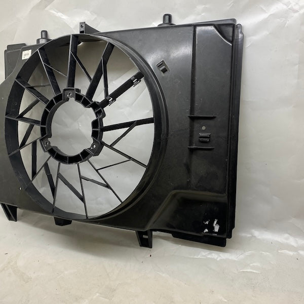 Mercedes W202 SLK R170 Fan Davlumbazı 97-04 En Uygun Oto Parça