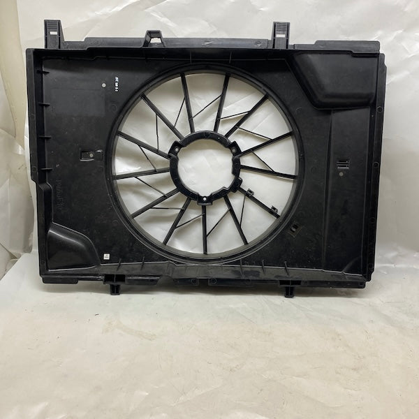 Mercedes W202 SLK R170 Fan Davlumbazı 97-04 En Uygun Oto Parça