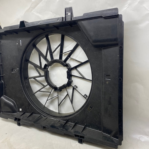 Mercedes W202 SLK R170 Fan Davlumbazı 97-04 En Uygun Oto Parça