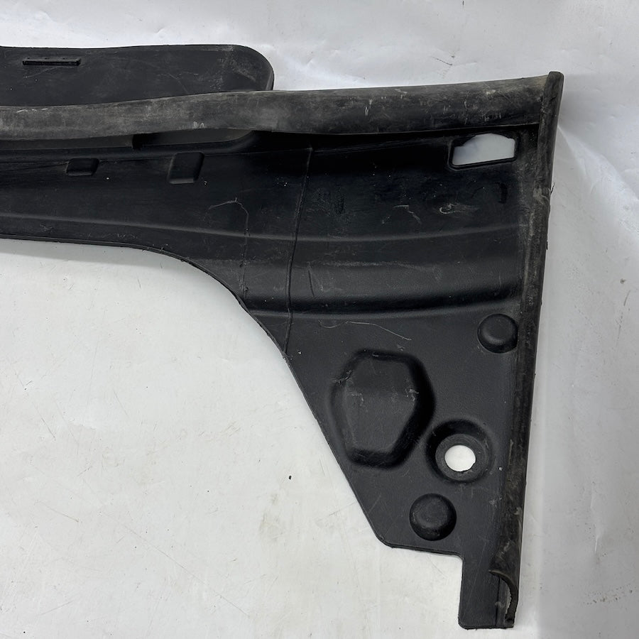Mercedes W205 C Ön Panel Üst Kaplama A205500055