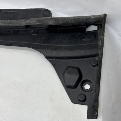 Mercedes W205 C Ön Panel Üst Kaplama A205500055