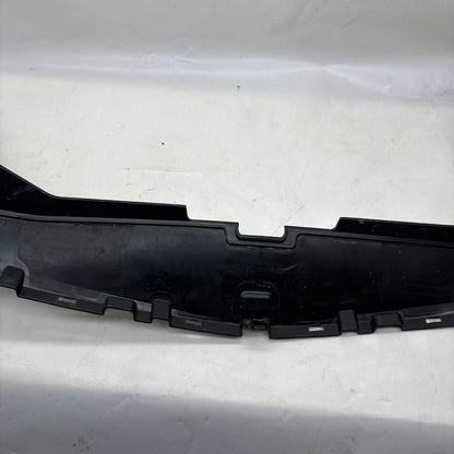 Mercedes C W205 Ön Panjur Takviyesi A2055051830