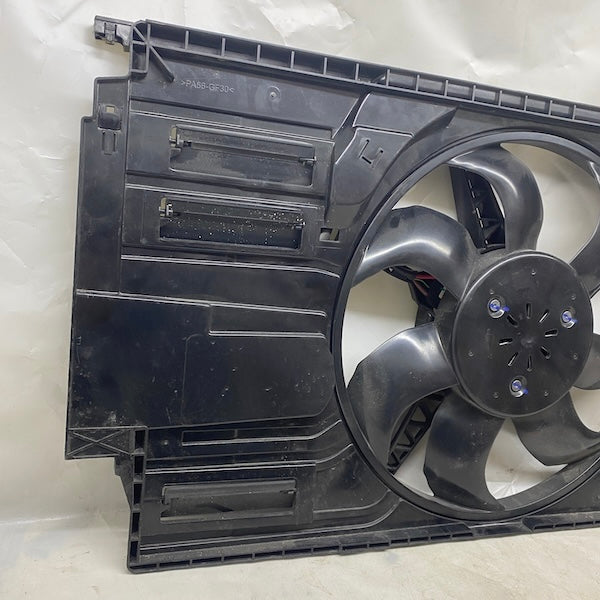 Mini Cooper F55-F56-F60 Radyatör Fanı/Davlumbazı 17428596237 En Uygun Oto Parça