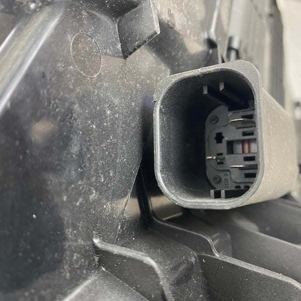 Mini Cooper F55-F56-F60 Radyatör Fanı/Davlumbazı 17428596237 En Uygun Oto Parça