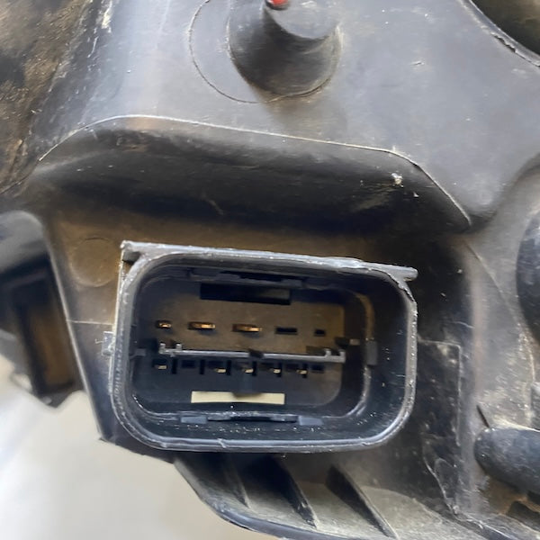 Mini Cooper F55-F56 Far Sağ/Sol Takım İthal Çıkma En Uygun Oto Parça