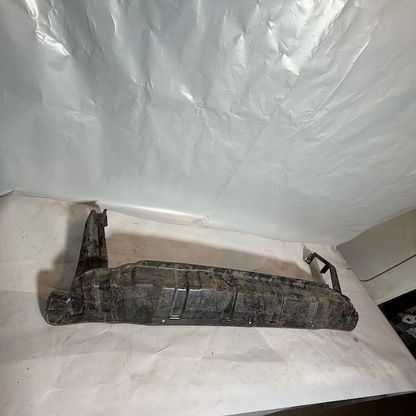 Mitsubishi L300 Ön Tampon Demiri MR468816 Orijinal Çıkma En Uygun Oto Parça