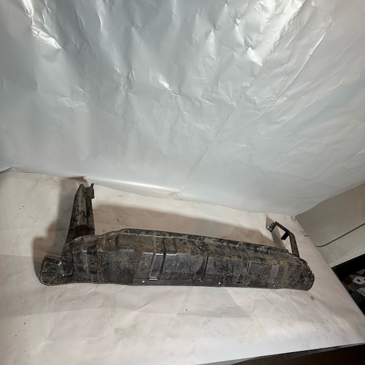 Mitsubishi L300 Ön Tampon Demiri MR468816 Orijinal Çıkma En Uygun Oto Parça