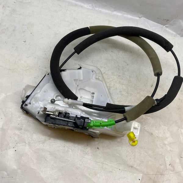 Nissan Qashqai 3 J12 E-Power Ön Sol Kapı Kilidi 80501-6UA0A En Uygun Oto Parça