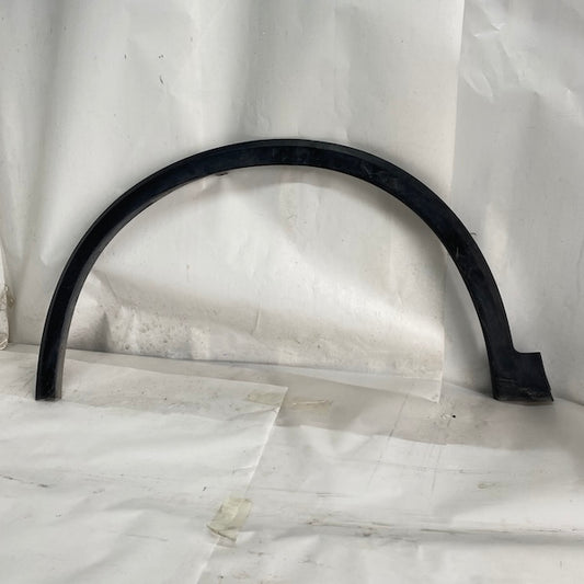 Nissan Qashqai Ön Sol Çamurluk Dodiği 63811-6UAON En Uygun Oto Parça