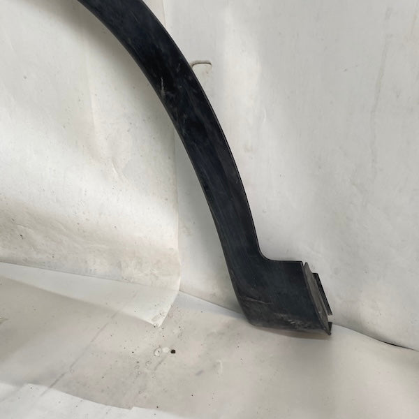 Nissan Qashqai Ön Sol Çamurluk Dodiği 63811-6UAON En Uygun Oto Parça