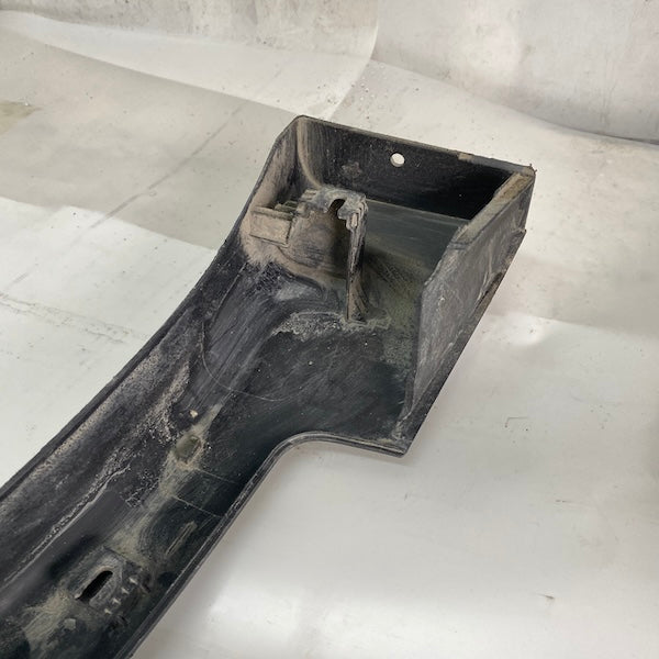 Nissan Qashqai Ön Sol Çamurluk Dodiği 63811-6UAON En Uygun Oto Parça