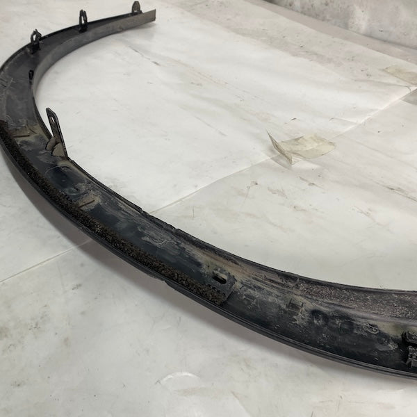 Nissan Qashqai Ön Sol Çamurluk Dodiği 63811-6UAON En Uygun Oto Parça