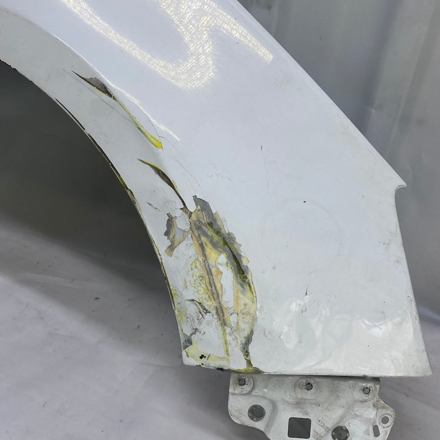 OPEL Astra J Ön Sol/Sağ Çamurluk 13302207 Oijinal Çıkma 2009-2014