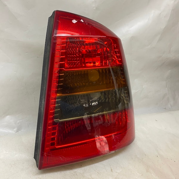 Opel Astra G Sedan Sağ Stop 01-07 93241043 Orijinal Çıkma En Uygun Oto Parça