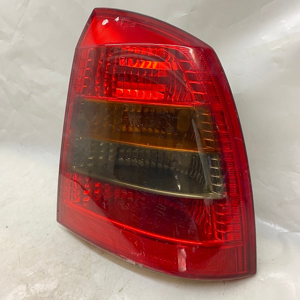 Opel Astra G Sedan Sağ Stop 01-07 93241043 Orijinal Çıkma En Uygun Oto Parça