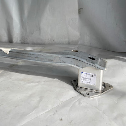 Opel Astra K Arka Tampon Demiri 39193221 Orijinal Sıfır En Uygun Oto Parça