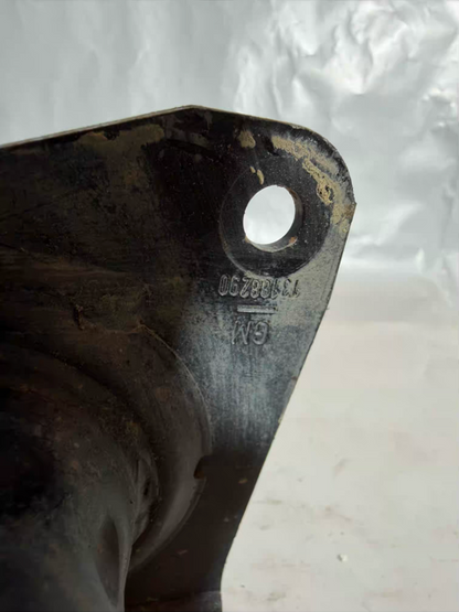 Opel Corsa D Arka Tampon Demiri Orijinal Çıkma En Uygun Oto Parça