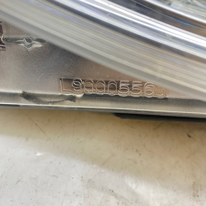 Opel Corsa D Sağ Far Halojen Makyajlı 11-14 90014692 Çıkma En Uygun Oto Parça