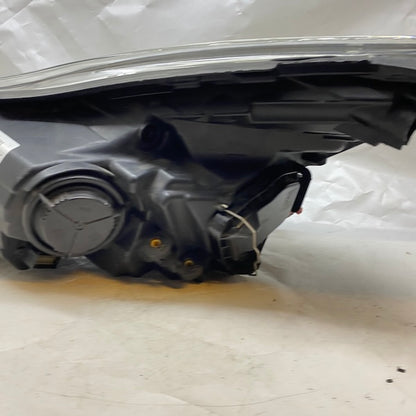 Opel Corsa D Sağ Far Halojen Makyajlı 11-14 90014692 Çıkma En Uygun Oto Parça