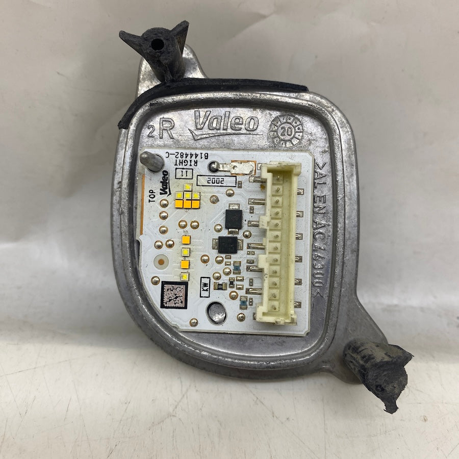 Opel Corsa F ILux Sağ Gündüz LED Beyni 90195126 | 2020-2022 Orijinal Çıkma