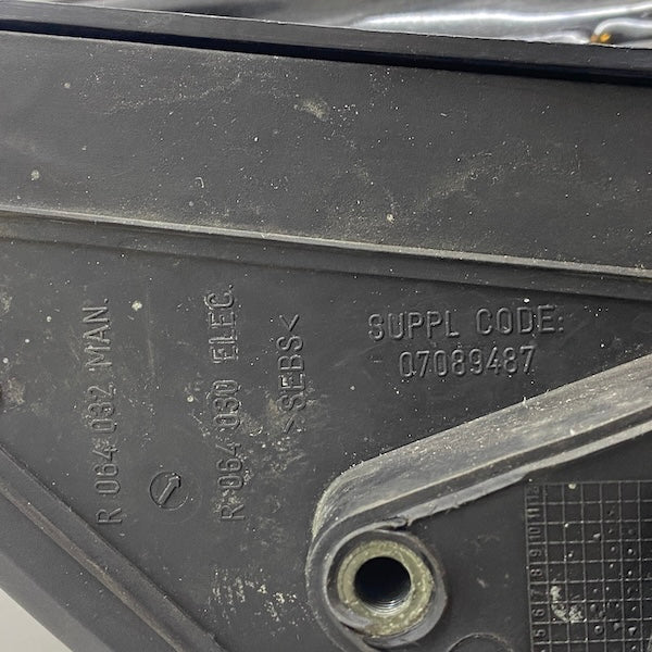 Opel Frontera B Sağ Dikiz Aynası R064032 En Uygun Oto Parça