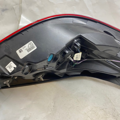 Opel Insignia A Sağ Stop Makyajlı 13-18 32024199 Çıkma En Uygun Oto Parça