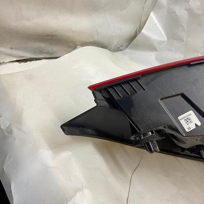 Opel Insignia A Sağ Stop Makyajlı 13-18 32024199 Çıkma En Uygun Oto Parça