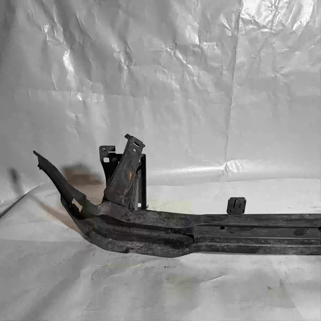 Volkswagen Tiguan Ön Tampon Demiri 2016-2024 Orijinal Çıkma En Uygun Oto Parça