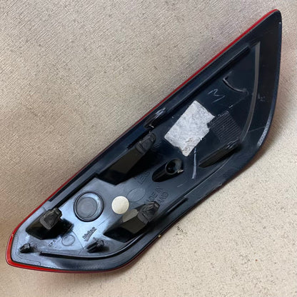 PORSCHE Sol Arka Reflektör 7p5.945.105