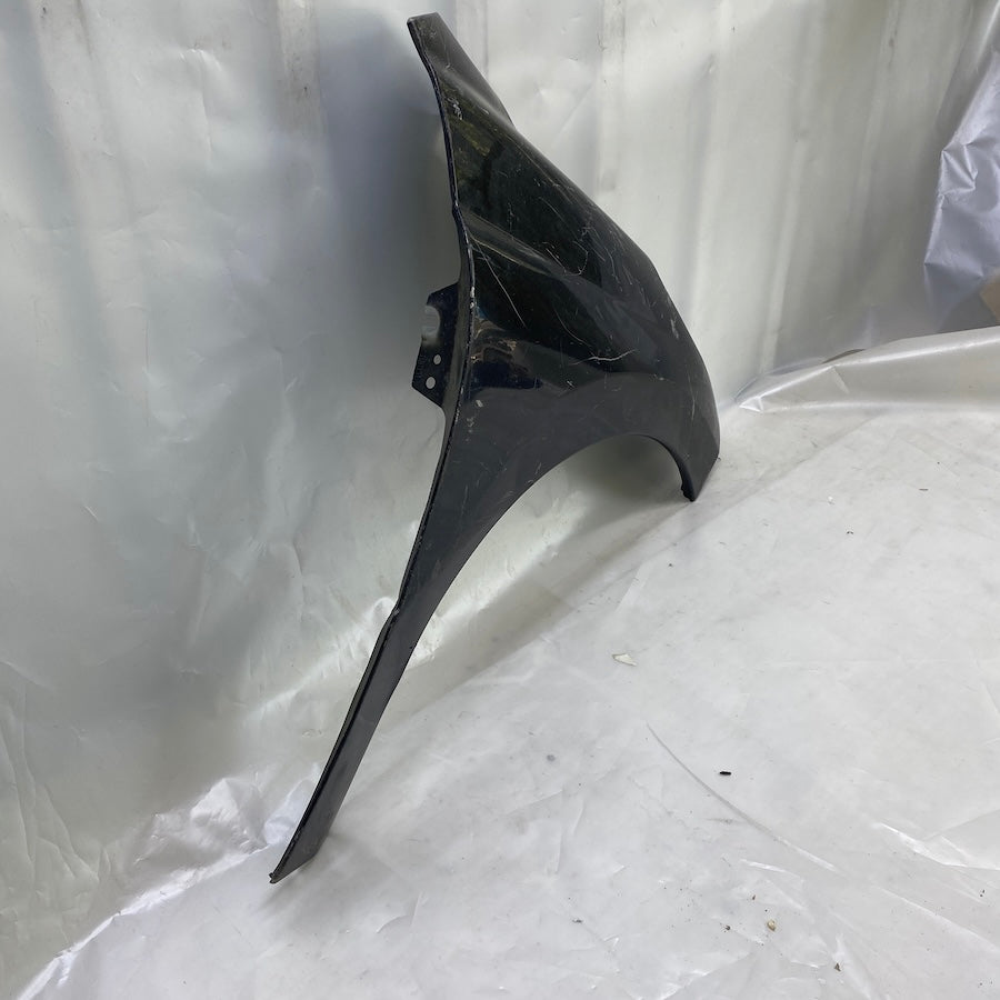 Peugeot 207 ön sağ çamurluk orijinal çıkma yedek parça.