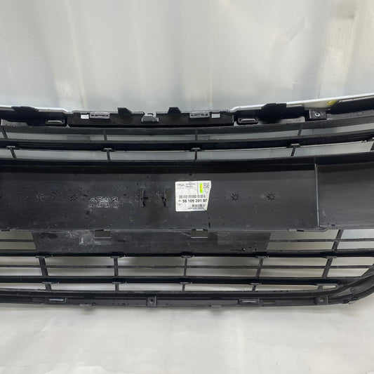 Peugeot 208 Active Ön Panjur 9810920180 - En Uygun Oto Parça