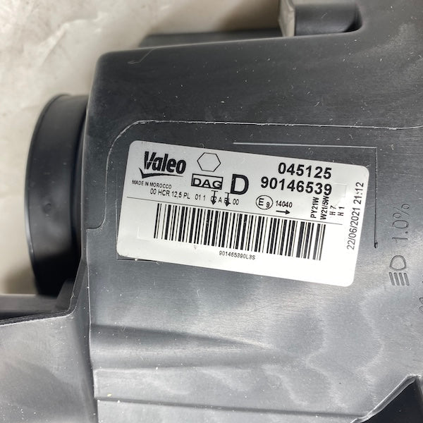 Peugeot 301 Sağ Far Valeo Orijinal Sıfır En Uygun Oto Parça