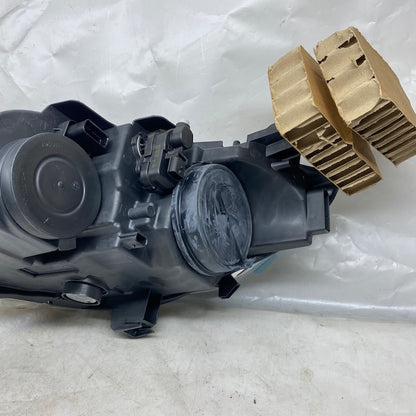 Peugeot 301 Sağ Far Valeo Orijinal Sıfır En Uygun Oto Parça