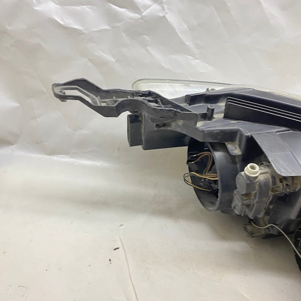 Peugeot 301 Sol Far Halojen 13-16 9675139080 Orijinal Çıkma En Uygun Oto Parça