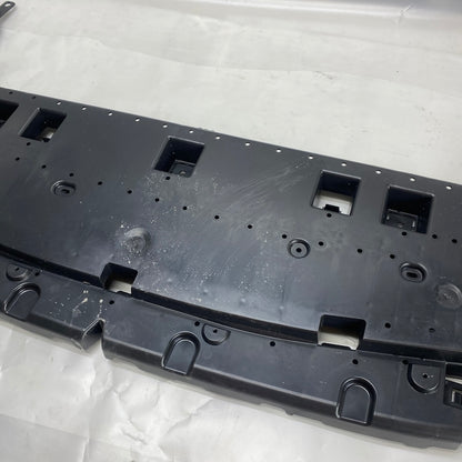 Peugeot 5008 Ön Tampon Alt Muhafaza 9811450077 - En Uygun Oto Parça