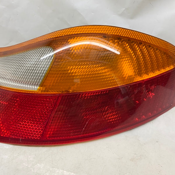 Porsche Boxster 986 Sağ Stop 96-02 Orijinal Çıkma En Uygun Oto Parça