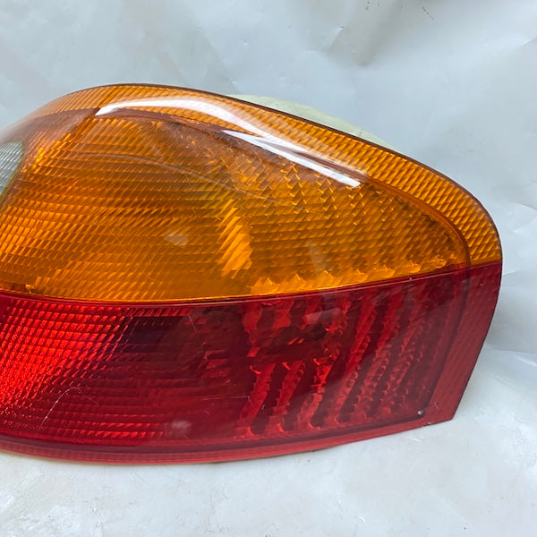 Porsche Boxster 986 Sağ Stop 96-02 Orijinal Çıkma En Uygun Oto Parça