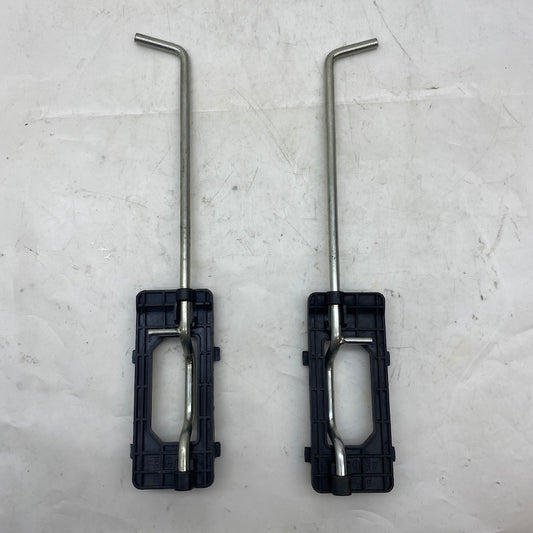 Porsche Cayenne 958 Far Montaj Braketi 17211802